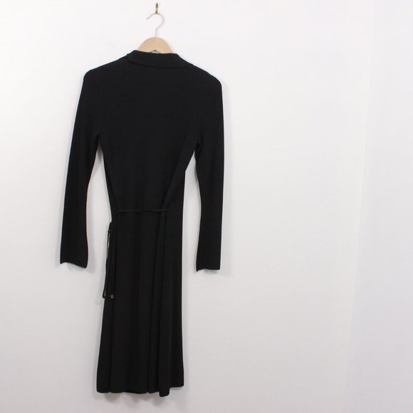 Vertigo Wrap Dress - Picture 7 of 8